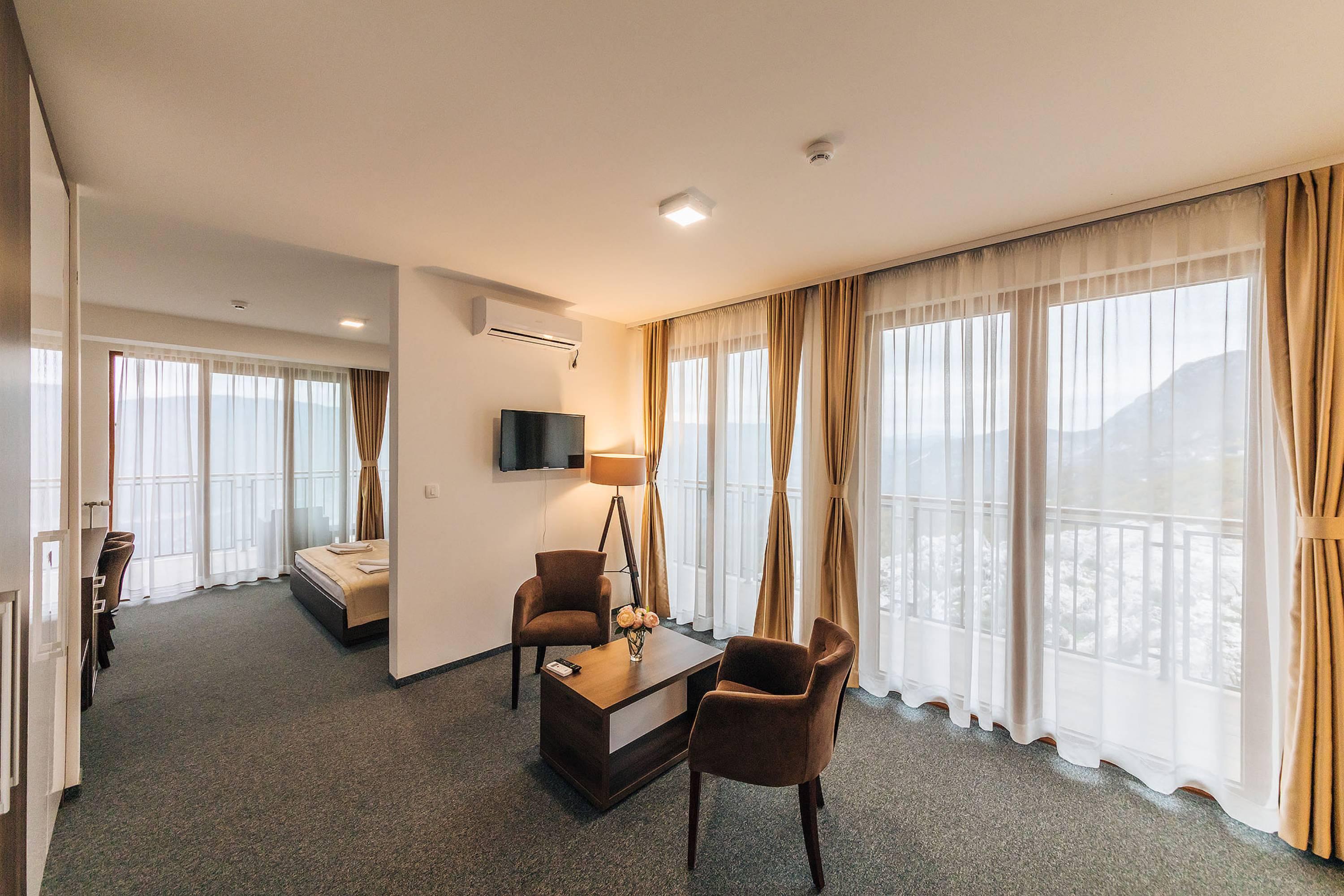 Hotel Sokoline Mandici エクステリア 写真