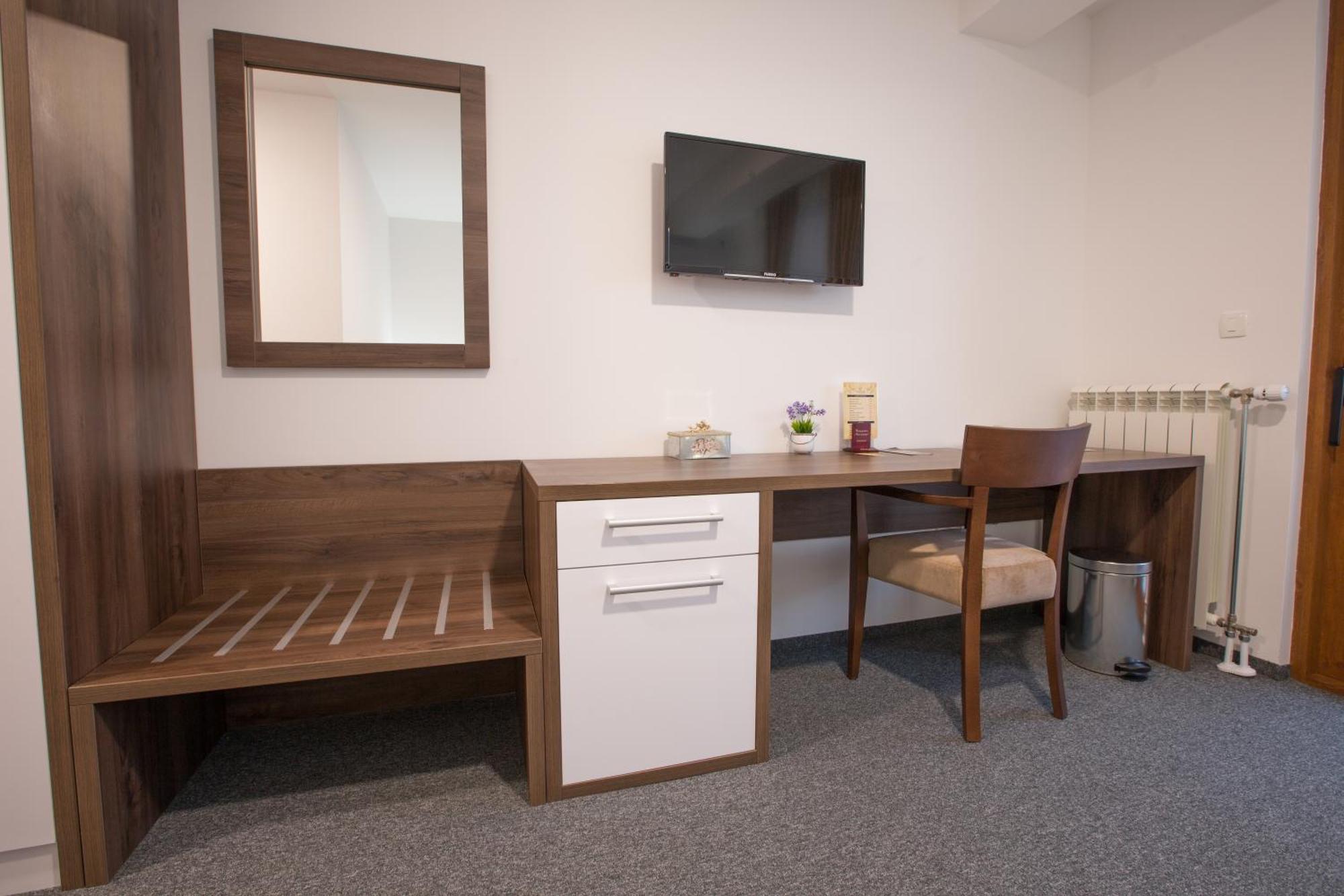 Hotel Sokoline Mandici 部屋 写真